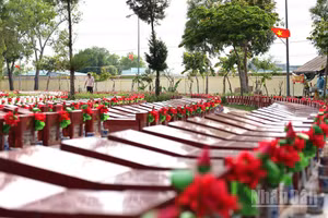Nghĩa trang Liệt sĩ Bình Thuận - Nơi có số lượng mộ liệt sĩ lớn nhất tỉnh Lâm Đồng, với gần 9.000 phần mộ.