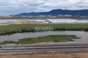 Trong tổng diện tích đất tự nhiên của Khu kinh tế Vũng Áng 22.781ha, tỷ lệ lấp đầy của các khu chức năng đạt gần 75%.