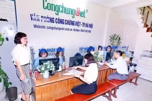 Các văn phòng công chứng nỗ lực triển khai thực hiện công chứng điện tử.