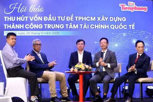 Các chuyên gia kinh tế tại hội thảo “Thu hút vốn đầu tư nước ngoài để Thành phố Hồ Chí Minh xây dựng thành công Trung tâm Tài chính quốc tế”, ngày 20/12.