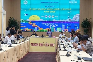 Quang cảnh buổi họp báo thông tin về Lễ hội.