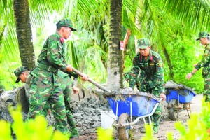 Thắm tình quân dân