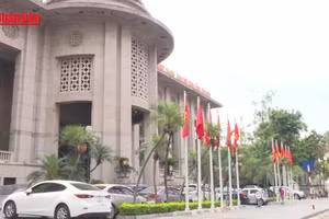 [Video] Ngân hàng Nhà nước đề xuất nâng trần vốn ngắn hạn cho vay trung, dài hạn lên 40%