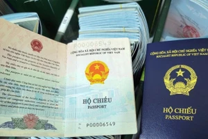 Nhiều quy định mới về nhập/trở lại quốc tịch Việt Nam chính thức được áp dụng từ ngày 1/7/2025. (Ảnh minh họa)
