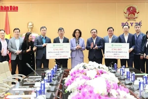 [Video] Không để dịch bệnh bùng phát sau lũ