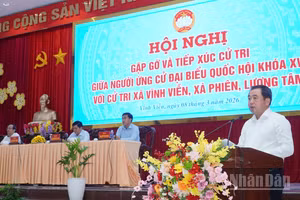 Ủy viên Bộ Chính trị, Bộ trưởng Nông nghiệp và Môi trường Trần Đức Thắng thông qua chương trình hành động.