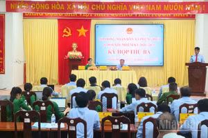 Quang cảnh Kỳ họp Hội đồng nhân dân xã Phụng Hiệp, thành phố Cần Thơ.