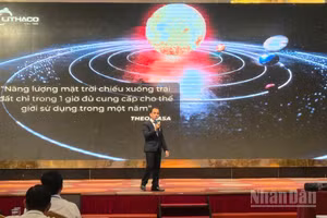 Các chuyên gia cho biết, mô hình năng lượng phân tán từ điện mặt trời kết hợp lưu trữ sẽ giúp chủ động nguồn điện tại chỗ.