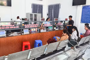 Xã Phụng Hiệp, thành phố Cần Thơ lấy người dân và doanh nghiệp làm trung tâm phục vụ.