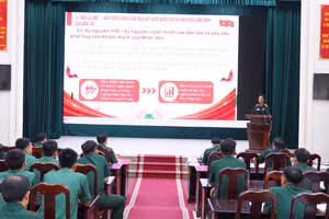 Phần thuyết trình các thí sinh chuẩn bị công phu từ hình ảnh minh họa đến vận dụng linh hoạt phương pháp truyền đạt.