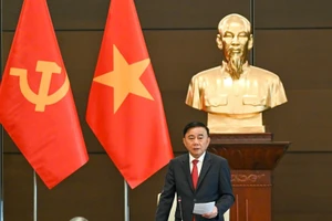 Đồng chí Trần Cẩm Tú, Ủy viên Bộ Chính trị, Thường trực Ban Bí thư. (Ảnh: DUY LINH)