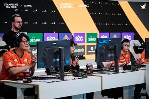 Lần đầu tiên các vận động viên Việt Nam lọt vào chung kết Esports World Cup. (Ảnh VIRESA)
