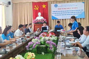 Bảo hiểm xã hội thành phố Cần Thơ hướng dẫn giao dịch điện tử và dịch vụ công trực tuyến.