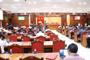 Quang cảnh kỳ họp.