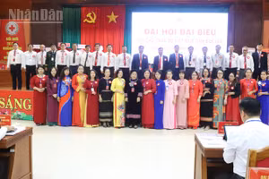 Ban Chấp hành Hội Chữ thập đỏ tỉnh Đắk Lắk khóa I, nhiệm kỳ 2026-2031 ra mắt đại hội.
