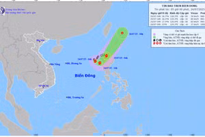 Bản đồ dự báo quỹ đạo và cường độ bão trên Biển Đông phát lúc 5 giờ ngày 24/7. (Ảnh: Trung tâm Dự báo khí tượng thủy văn quốc gia).