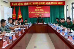 Quang cảnh buổi làm việc.