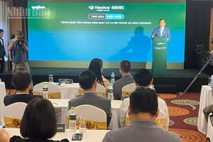 Quang cảnh buổi họp báo.