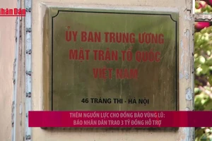 [Video] Thêm nguồn lực cho đồng bào vùng lũ: Báo Nhân Dân trao 3 tỷ đồng hỗ trợ
