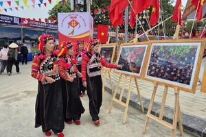 Bảo tồn văn hóa truyền thống của đồng bào các dân tộc thiểu số cũng là một trong những lợi thế thu hút, phát triển du lịch tại Điện Biên.