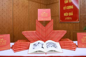 Ra mắt cuốn sách "80 năm Quốc hội Việt Nam-Những dấu ấn lịch sử"