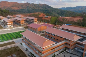 [Ảnh] Hình ảnh trường phổ thông nội trú liên cấp hiện đại bậc nhất vùng biên giới phía bắc