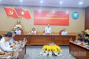 Các đồng chí lãnh đạo tỉnh Cà Mau chủ trì Hội nghị đẩy nhanh tiến độ giải ngân vốn đầu tư công năm 2026.