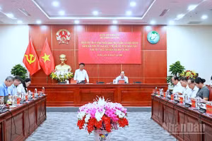 Buổi làm việc của Đoàn công tác của Hội đồng Dân tộc của Quốc hội tại Cà Mau.