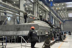 Xưởng đóng tàu Moskva chế tạo những con tàu điện chạy nước hiện đại nhất cho thủ đô và các vùng khác của Nga.