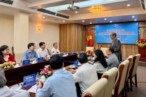 Quang cảnh Lễ ký kết thỏa thuận hợp tác về việc tổ chức Kỳ thi Olympic Toán học và Khoa học tự nhiên dành cho học sinh phổ thông.