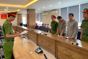 Công an Đà Nẵng khởi tố 4 vụ án, khởi tố 6 bị can về hành vi mua bán trái phép hóa đơn giá trị gia tăng. (Ảnh: Công an cung cấp)