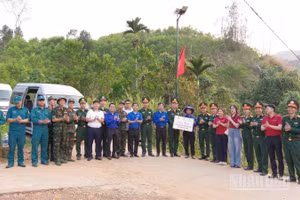 Đà Nẵng với chương trình "Tháng Ba biên giới" đầy ý nghĩa.