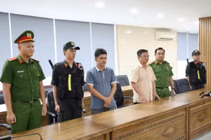Công an Đà Nẵng ra Quyết định khởi tố vụ án, khởi tố bị can, bắt tạm giam đối với 2 đối tượng Nguyễn Tiến Trãi, Nguyễn Anh Tuấn. (Ảnh: Công an cung cấp)