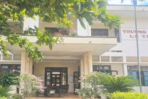 Trường trung học phổ thông Lê Trực. (Ảnh: BT)