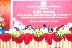 Các ứng cử viên đại biểu Quốc hội khóa XVI và đại biểu Hội đồng nhân dân tỉnh Quảng Trị nhiệm kỳ 2026-2031 tại phường Đồng Hới (Ảnh: NM)