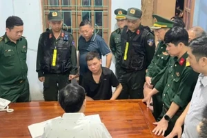 Lực lượng chức năng tỉnh Quảng Trị khai thác "nóng" đối tượng dùng súng tự chế bắn 3 người thương vong.