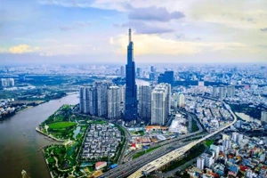 Thành phố Hồ Chí Minh mở rộng khẳng định vị thế là tâm điểm thị trường khi chiếm tới 50% tổng lượng quan tâm đến bất động sản toàn quốc.