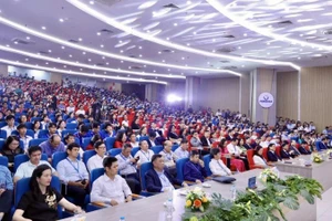 Quang cảnh buổi lễ trao giải.