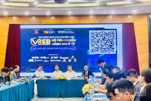 Đông đảo đại biểu tham dự hội thảo. (Ảnh: HNV)