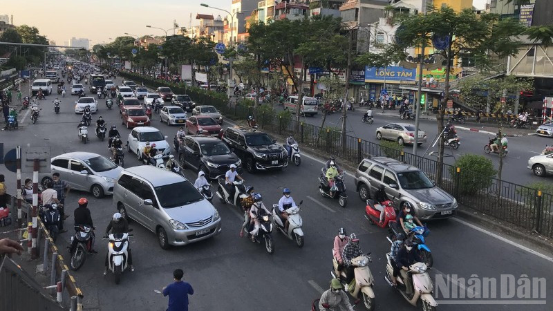 Nhiều mẫu xe bán tải thông dụng hiện nay sẽ bị cấm di chuyển vào nội đô trong giờ cao điểm.