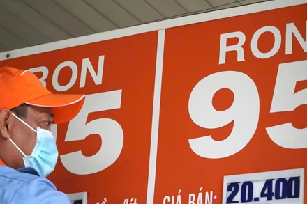 Bản tin thời sự sáng 30/10/2025: Dự báo giá xăng dầu đảo chiều tăng mạnh trong hôm nay