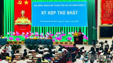Toàn cảnh kỳ họp.