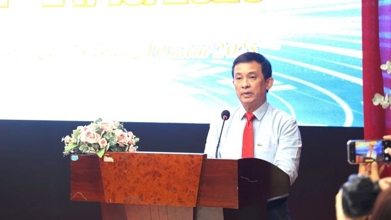 Ông Nguyễn Kỳ Phùng, Trưởng ban Quản lý SHTP phát biểu tại buổi lễ. shtp-3.jpg