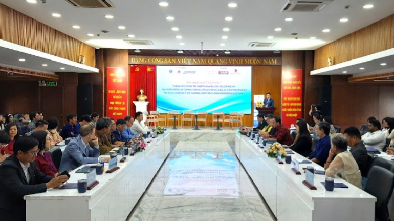 Quang cảnh hội thảo. 444-4203.jpg