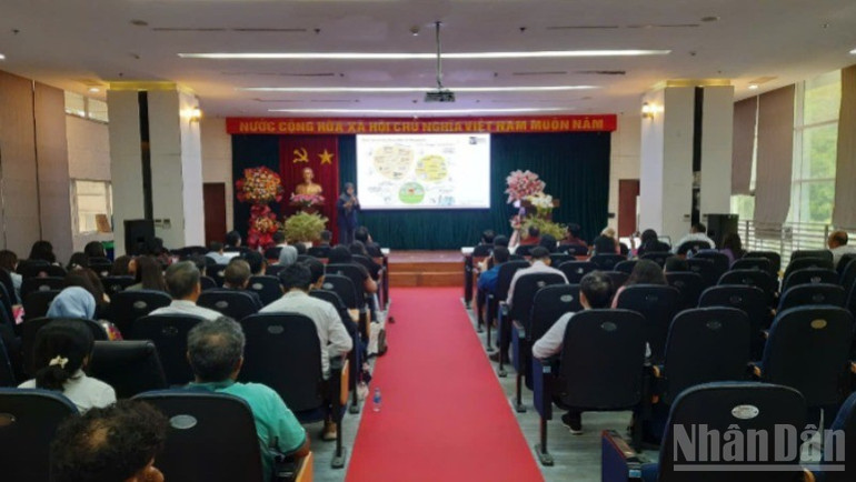 Quang cảnh hội thảo. ndo_br_3-3243.jpg