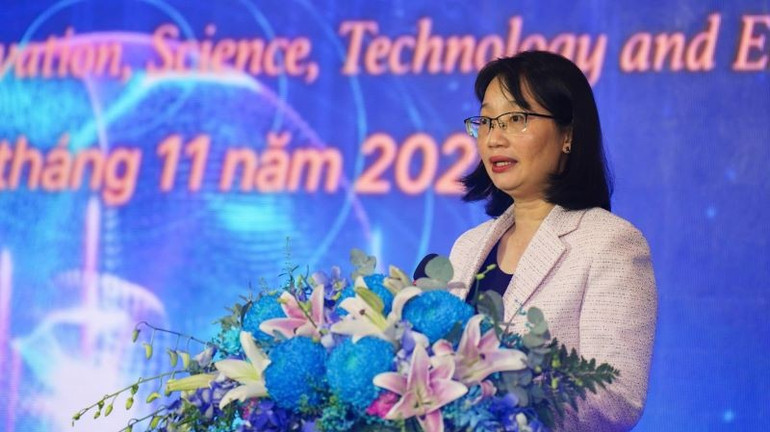 Na akci promluvila paní Tran Thi Dieu Thuy, místopředsedkyně Lidového výboru Ho Či Minova města. 111.jpg