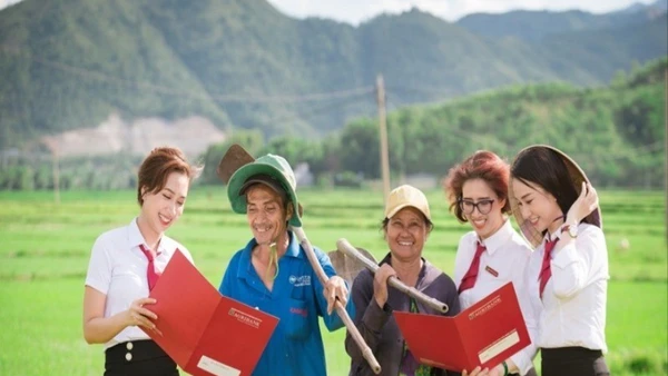 Agribank nỗ lực mang công nghệ định danh số đến vùng sâu, vùng xa và đảm bảo chính sách an sinh xã hội