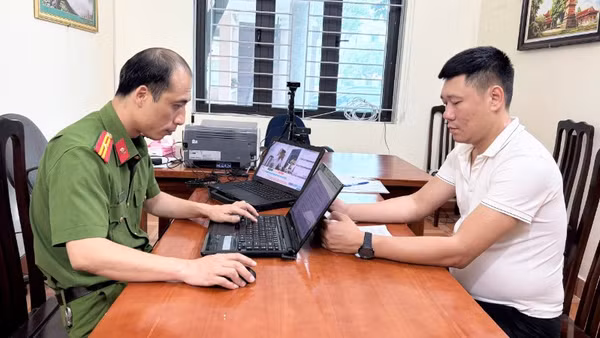 Đối tượng Lê Duy Sánh tại cơ quan Công an.