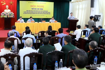 Quang cảnh buổi đối thoại.