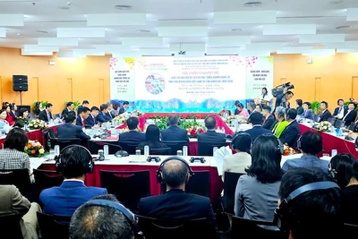 Quang cảnh Hội thảo chuyên đề về du lịch giữa tỉnh Quảng Ninh và tỉnh Hokkaido.